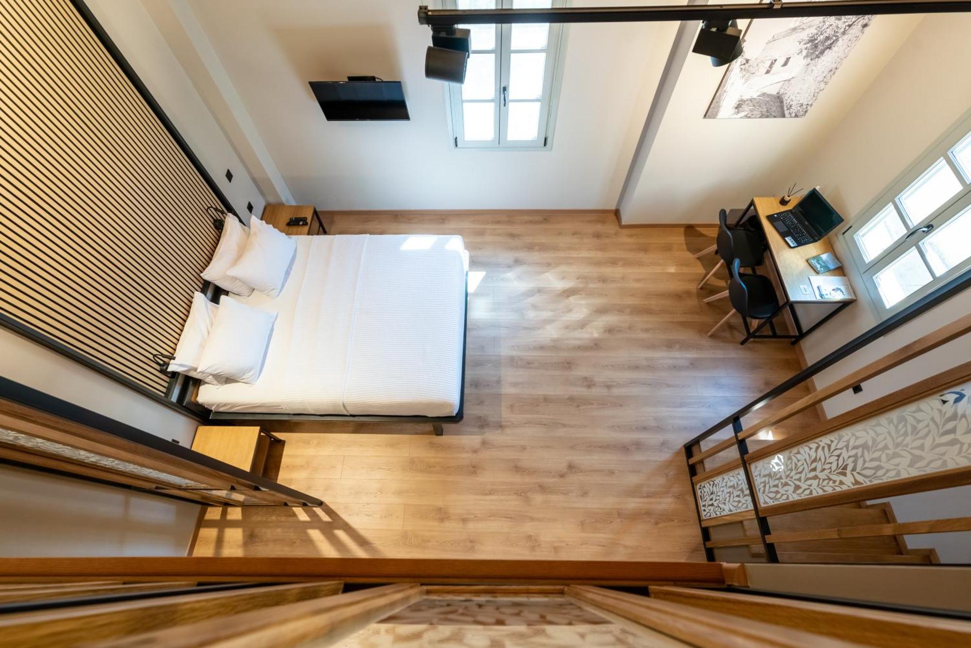 Kraka Apartments Leonídion Екстериор снимка