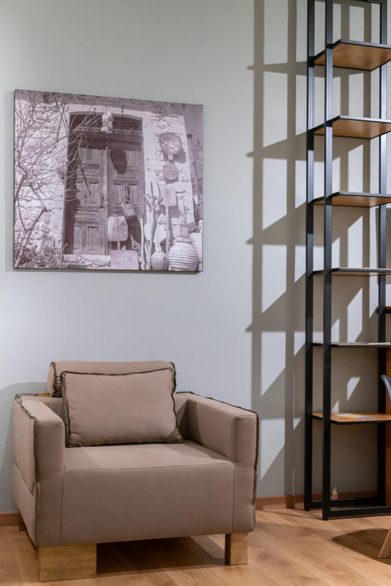Kraka Apartments Leonídion Екстериор снимка
